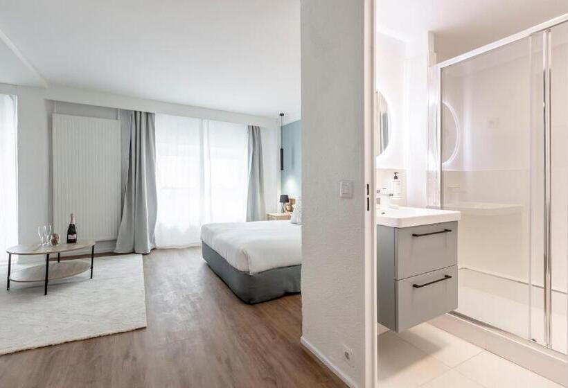 デラックスルーム, Le Bastille By Sweett