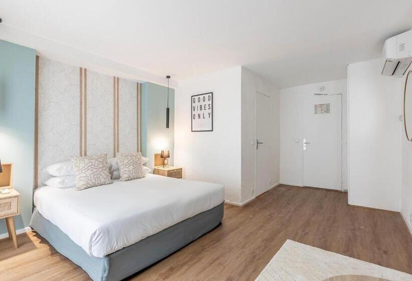 デラックスルーム, Le Bastille By Sweett