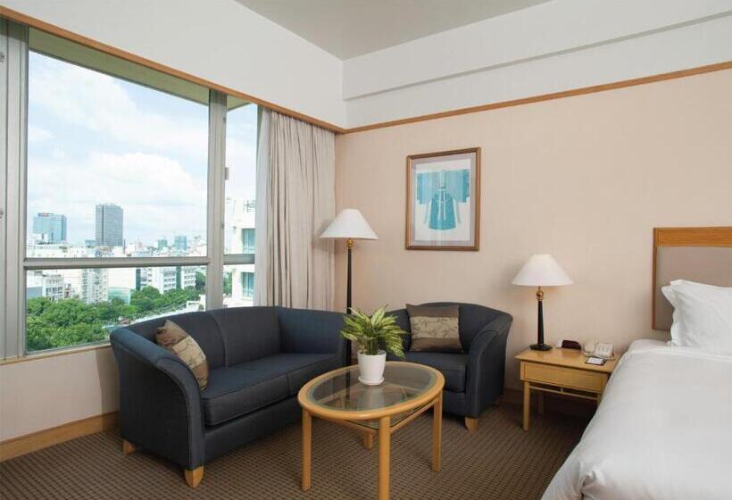 اتاق لوکس با تخت بزرگ, New World Saigon