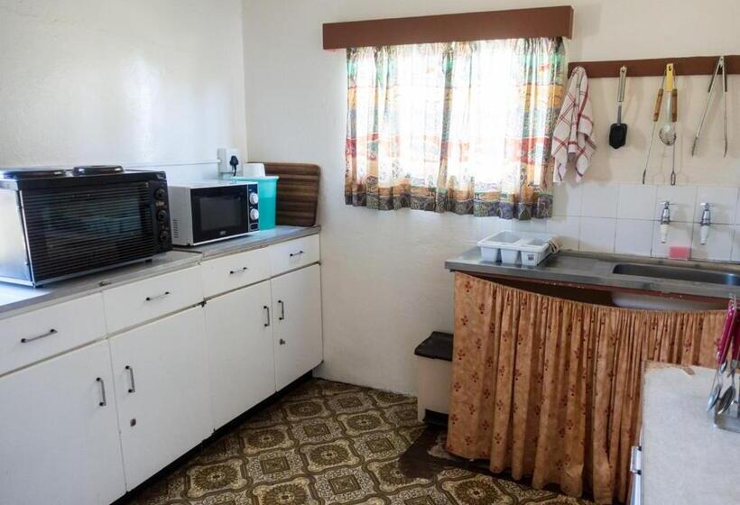 ３ベッドルームスタンダードバンガロー, Sandflats B&b Self Catering