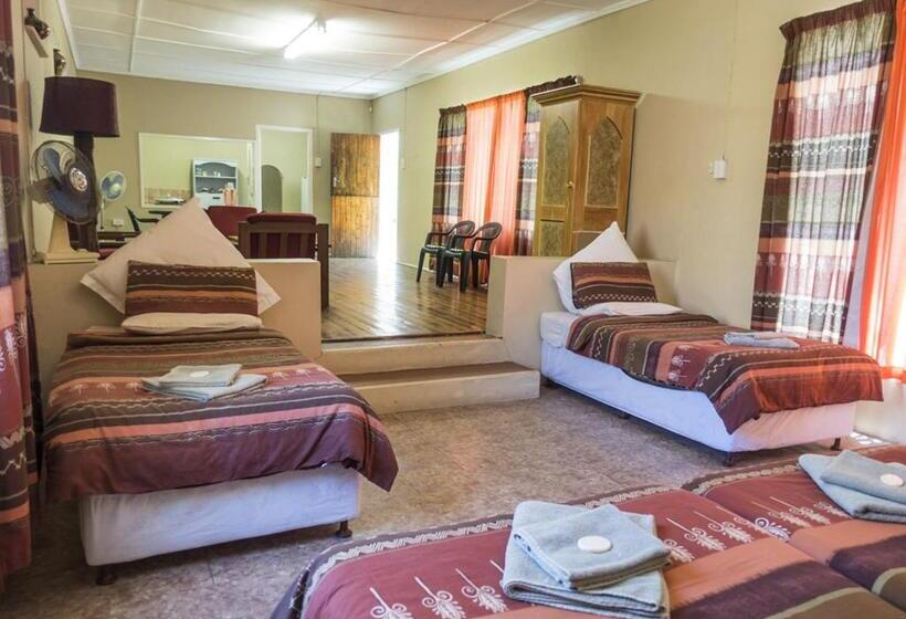 スタンダードバンガロー, Sandflats B&b Self Catering