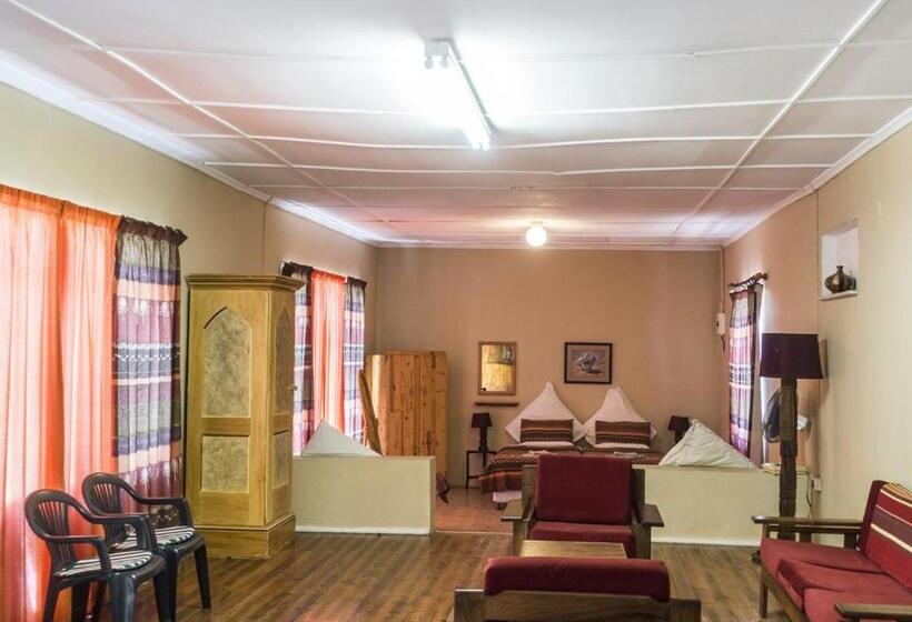 スタンダードバンガロー, Sandflats B&b Self Catering