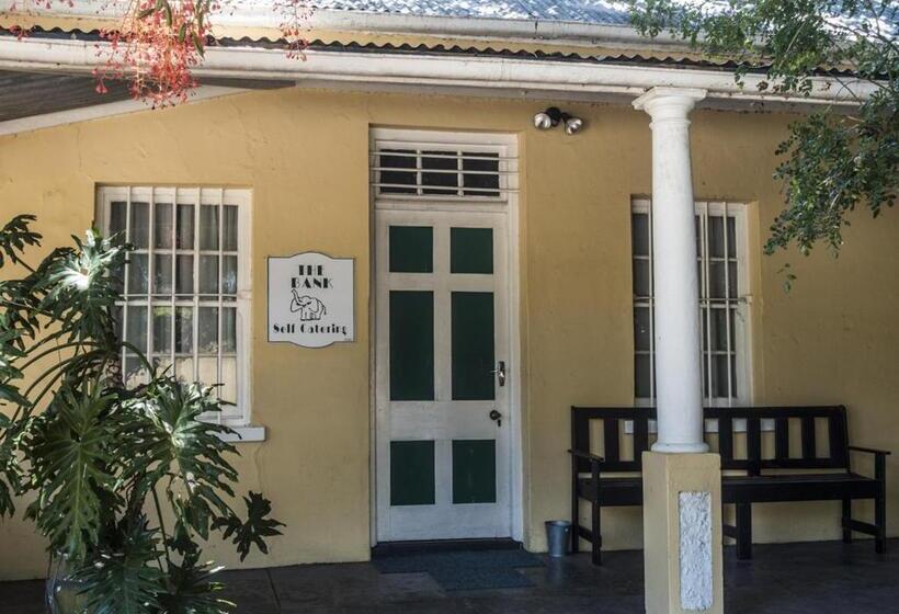 בונגלו משפחתי, Sandflats B&b Self Catering