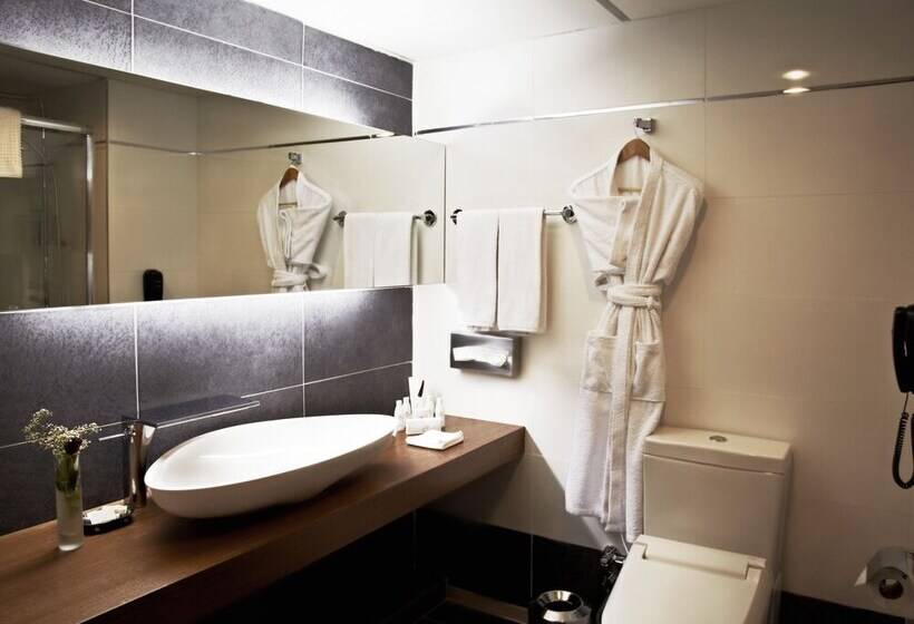 غرفة قياسية, Seyhan