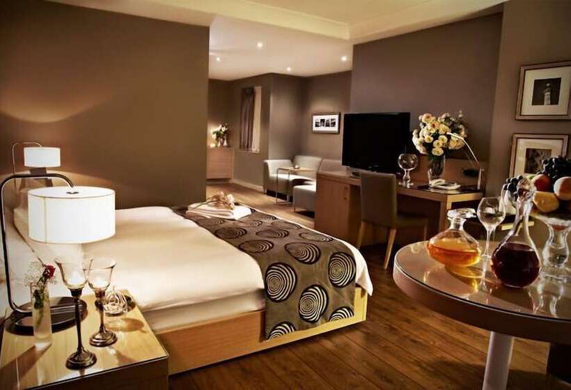 اتاق استاندارد, Seyhan