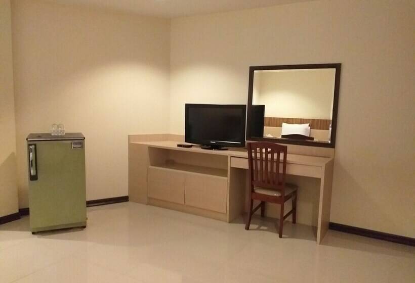 标准间, Sirichai Hotel   Chaiyaphum