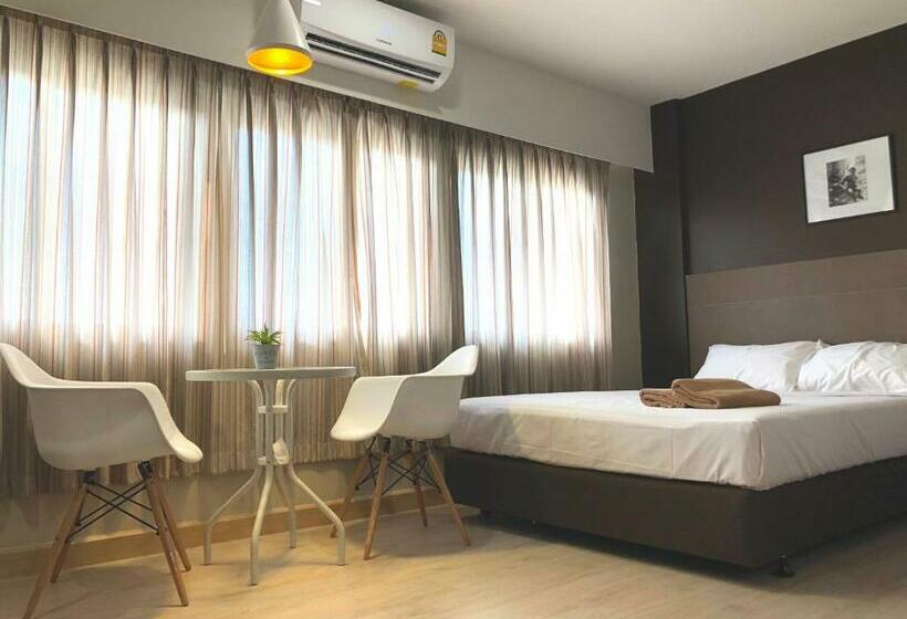 Трехместный Номер Superior, Srivichai