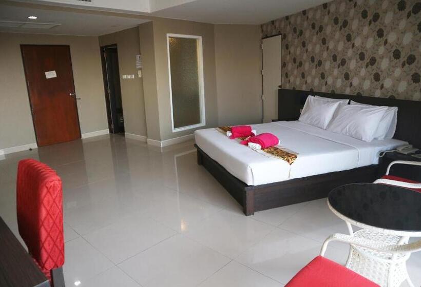 Люкс Вид на Город, Welcome Plaza Hotel Pattaya