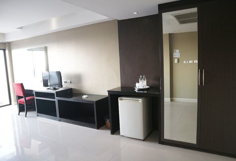 Люкс Вид на Город, Welcome Plaza Hotel Pattaya