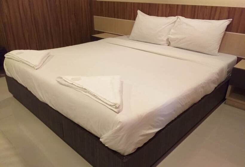 标准间, Sirichai Hotel   Chaiyaphum