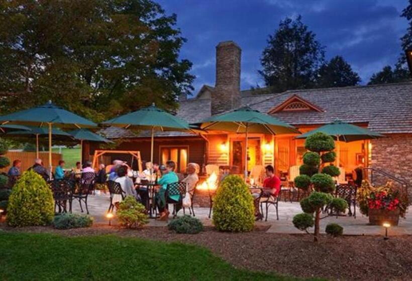 디럭스 룸 킹사이즈 침대, Chetola Resort At Blowing Rock