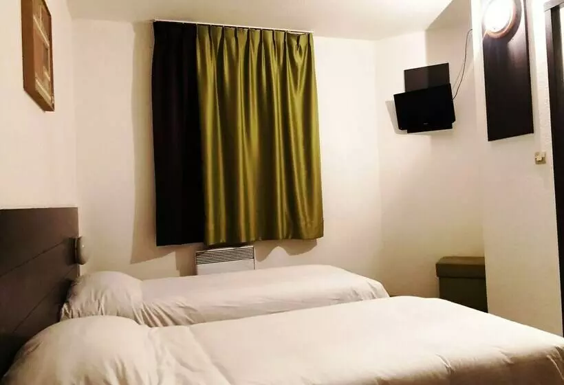 Camera Tripla Standard, Welcomotel Montelimar