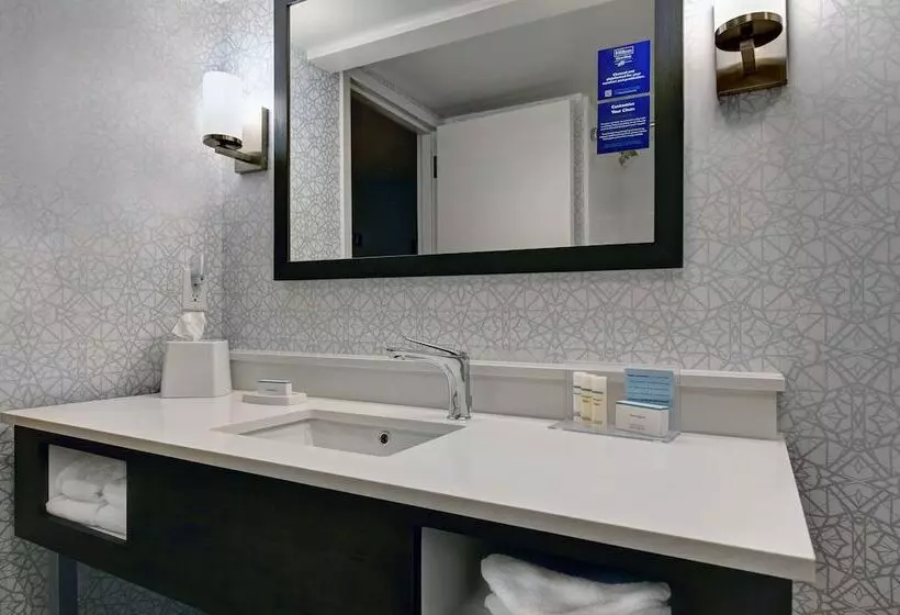 2ダブルベッドのスタンダードルーム, Hampton Inn Charleston/mount Pleasant Patriots Point