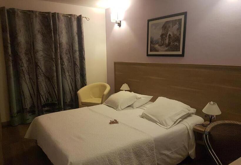 수피리어 룸, Le Mas Des Ecureuils