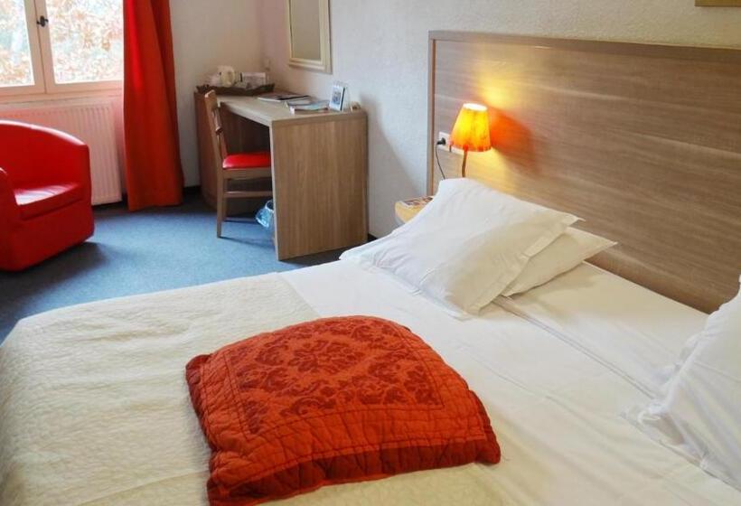 오두막, Le Mas Des Ecureuils