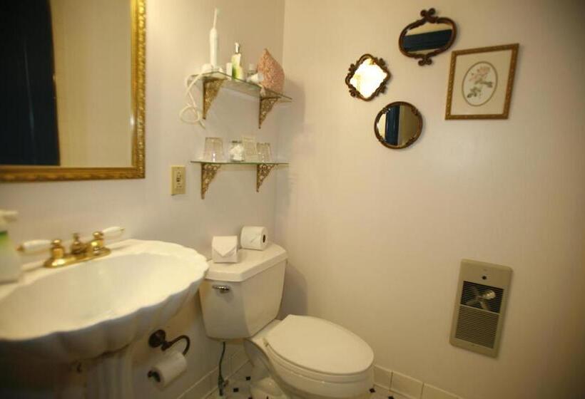 Номер Superior Кровать Кинг, Parsonage Inn Bed And Breakfast
