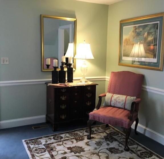 스위트 킹사이즈 침대, Parsonage Inn Bed And Breakfast