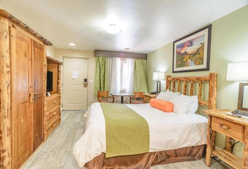 غرفة قياسية لذوى الاحتياجات الخاصة, Pioneer Lodge Zion National Park Springdale