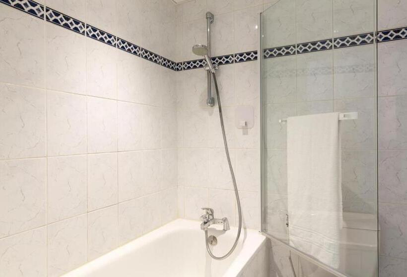 Номер Стандарт, The Originals City, Hôtel Nevers Centre Gare