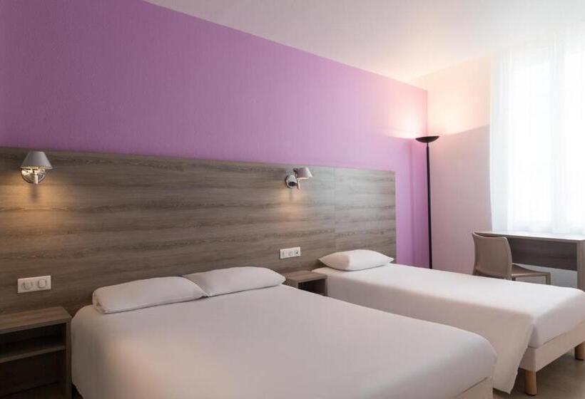 Номер Стандарт Трехместный, The Originals City, Hôtel Nevers Centre Gare