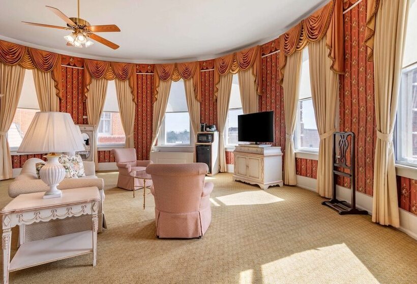 Президентский Люкс, Windsor Hotel, Ascend Hotel Collection