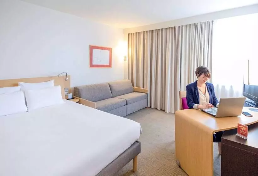 ダブルベッドのクラシックルーム, Novotel Grenoble Centre