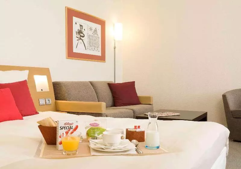 ダブルベッドのクラシックルーム, Novotel Grenoble Centre