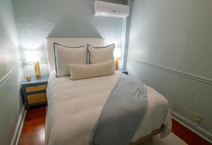 Family Suite, The Burbank Rose Inn