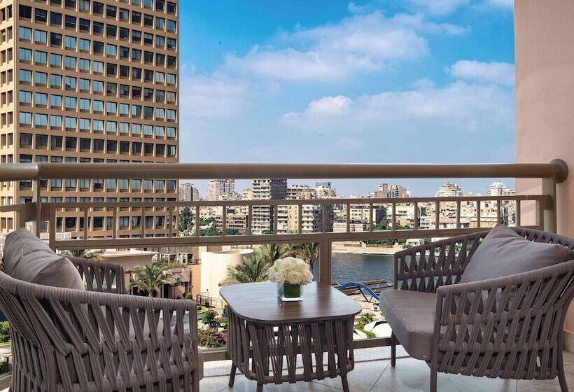 اتاق لوکس, Sofitel Cairo Downtown Nile