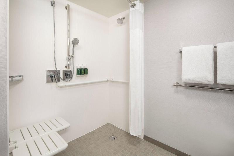 스탠다드 룸 킹사이즈 침대, Courtyard By Marriott Palm Springs