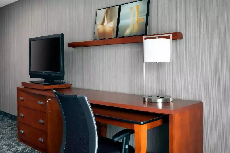 سوئیت با تخت بزرگ, Courtyard By Marriott San Mateo Foster City