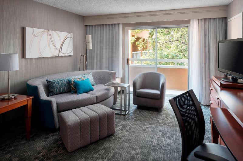 Люкс, Courtyard By Marriott San Mateo Foster City
