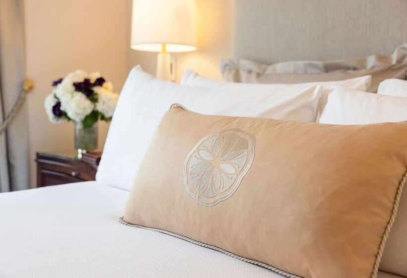 Suite Adapted for people with reduced mobility, Drisco