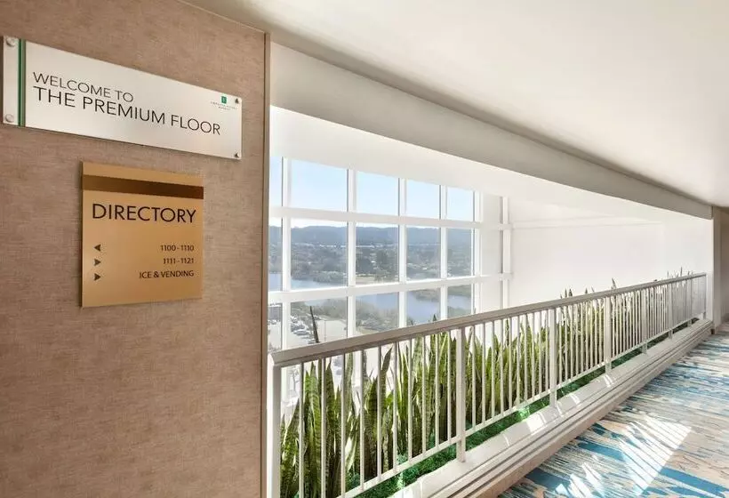 身障者適用スイートルーム, Embassy Suites By Hilton Monterey Bay Seaside