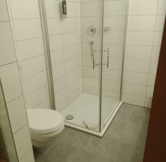 غرفة ديلوكس, Fortuna