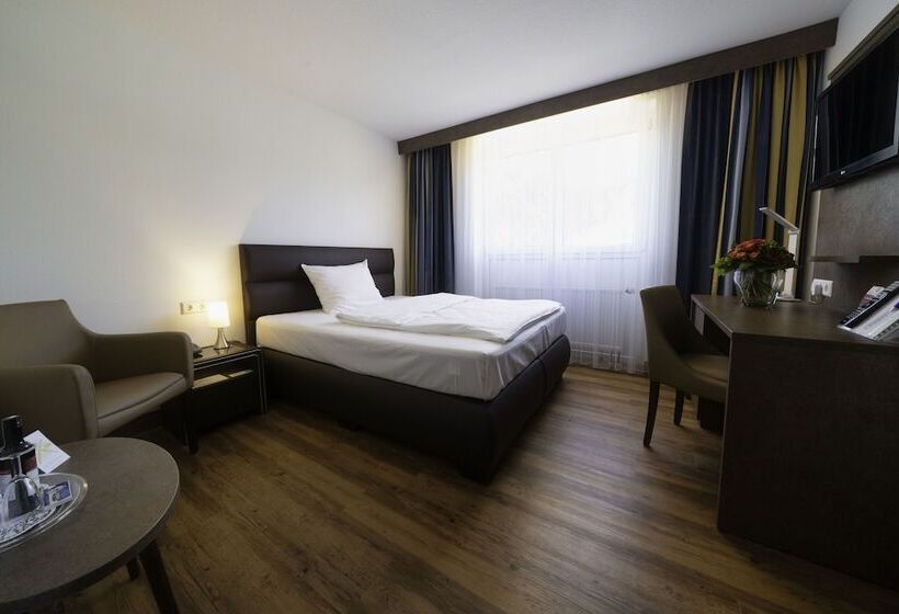 غرفة قياسية فردية, Fortuna