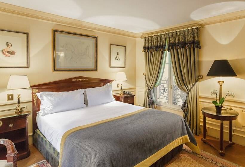 クラシックルーム, Luxembourg Parc