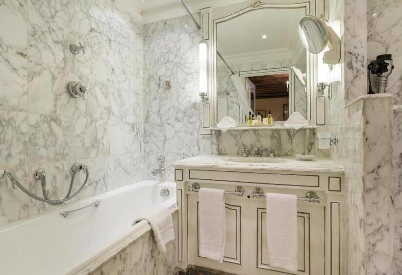 エクゼクティブルーム, Luxembourg Parc