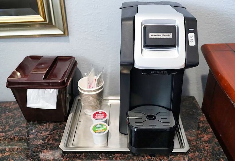 غرفة قياسية سرير كينج, Seaside Inn & Suites