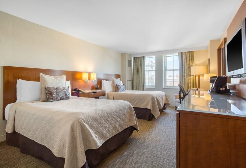 غرفة ديلوكس, Omni Providence