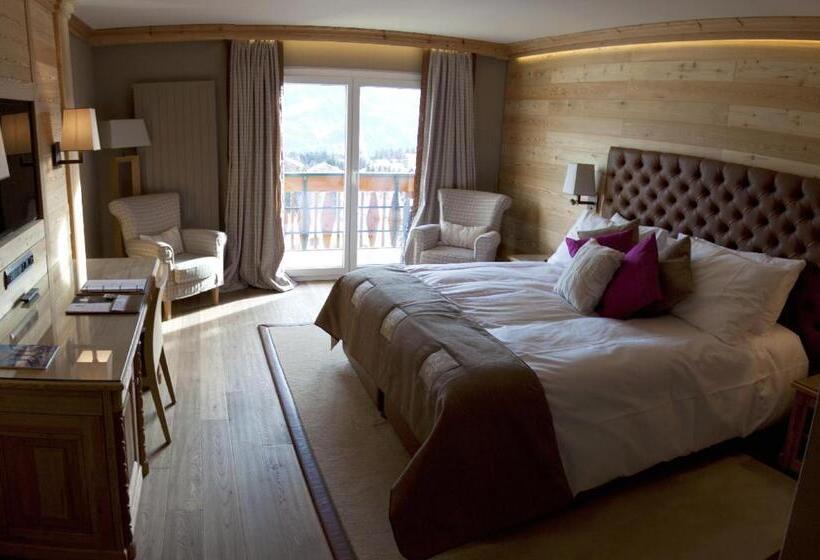 スーペリアールーム, Royal