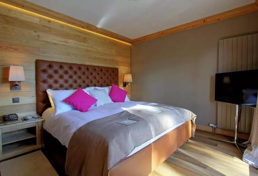 Suite, Royal