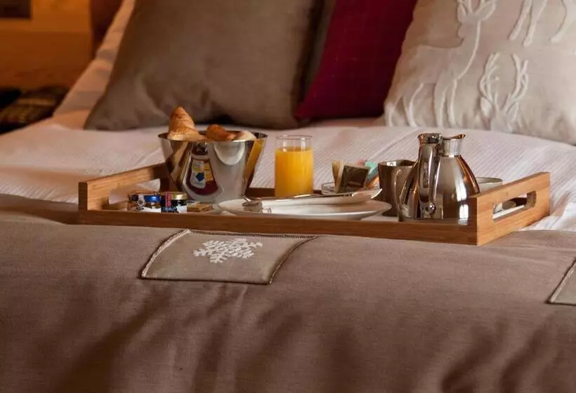 Suite, Royal