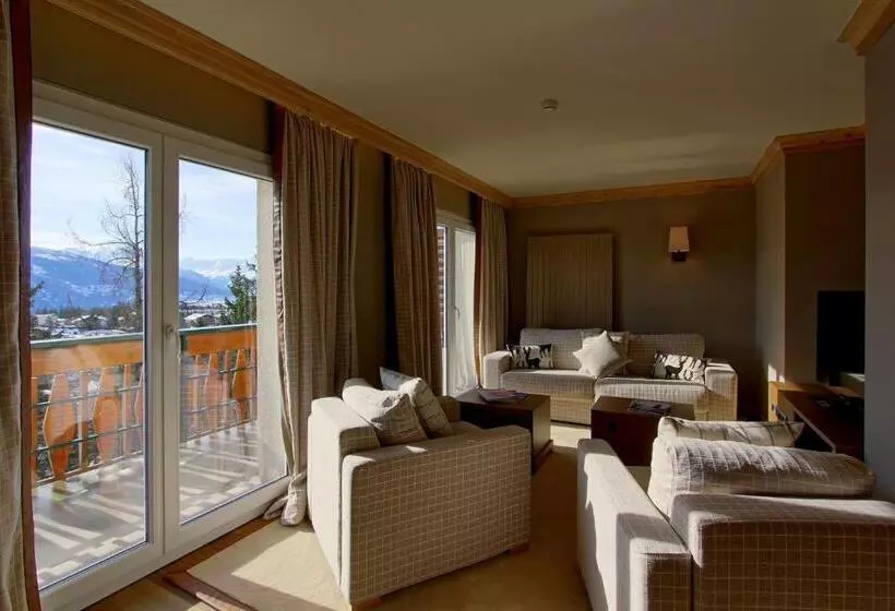 Royal Suite, Royal