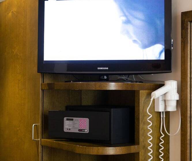 اتاق سوپریور, St. Barbara