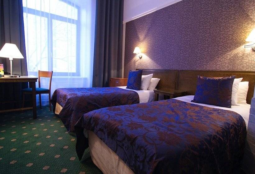 اتاق استاندارد, St. Barbara