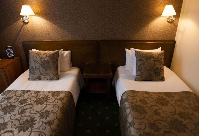 اتاق استاندارد, St. Barbara