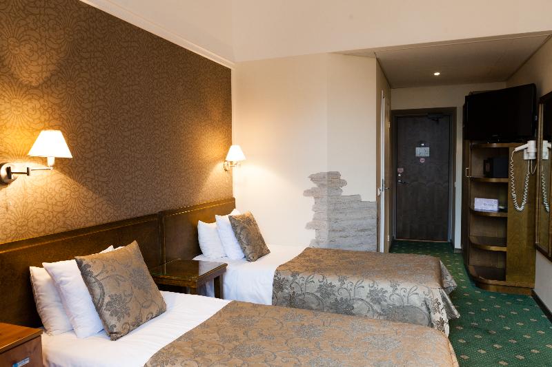 اتاق استاندارد, St. Barbara