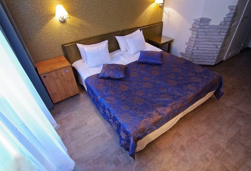 اتاق استاندارد, St. Barbara