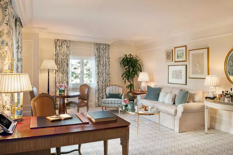 スーペリアースイート, The Peninsula Beverly Hills